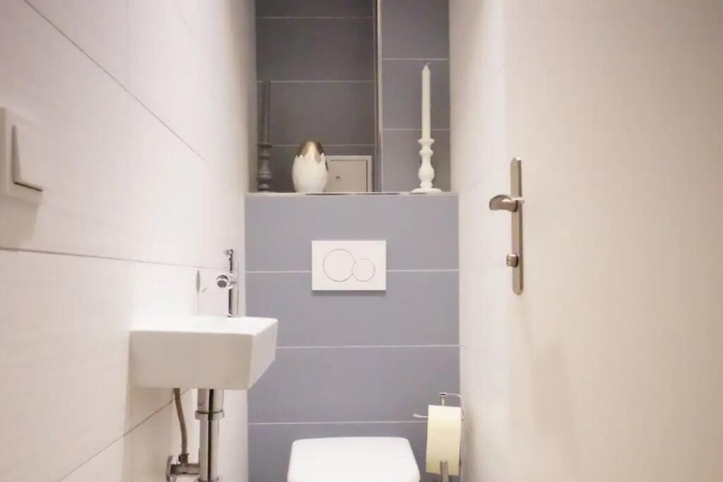 Gorgeous In Center Apartamento Viena
